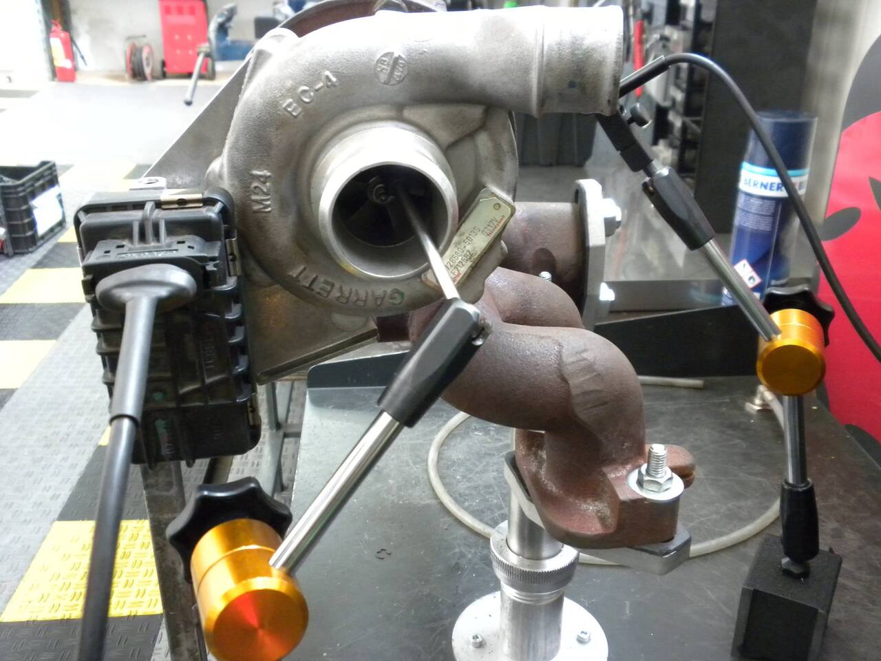 Turboclinic VNT Flowbench TCA - Гаражна опрема: slika 2 Turboclinic VNT Flowbench TCA - Гаражна опрема: slika 2