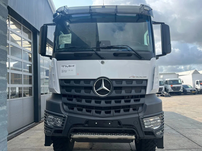 Mercedes-Benz Arocs 3340 A 6x6 Cargo Truck - Kamion sa ceradom: slika 4 Mercedes-Benz Arocs 3340 A 6x6 Cargo Truck - Kamion sa ceradom: slika 4
