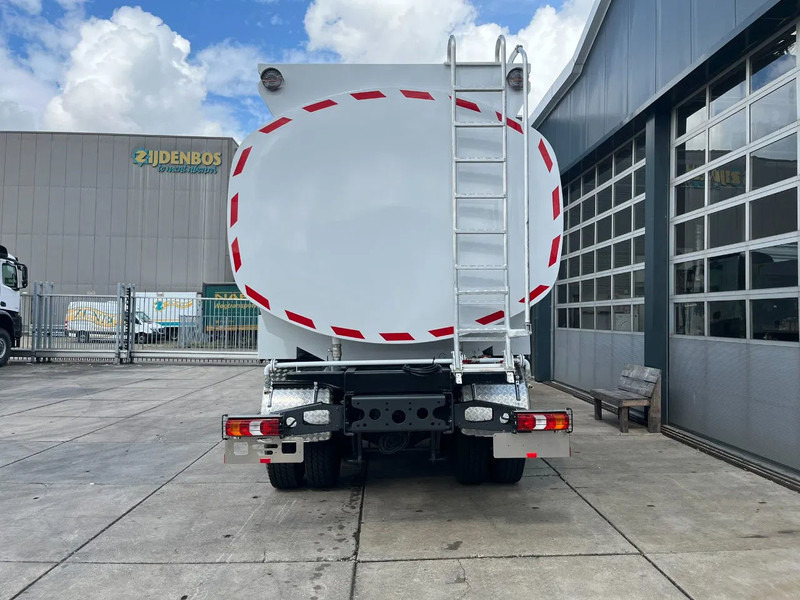 Mercedes-Benz Arocs 4040 6x6 Water Tank Truck - Kamion cisterna: slika 4 Mercedes-Benz Arocs 4040 6x6 Water Tank Truck - Kamion cisterna: slika 4