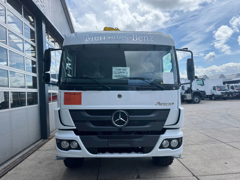 Mercedes-Benz Atego Atego 1725 4x4 Flatbed with Hyva HB120 Crane - Kamion sa dizalicom: slika 2 Mercedes-Benz Atego Atego 1725 4x4 Flatbed with Hyva HB120 Crane - Kamion sa dizalicom: slika 2