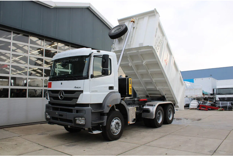 Istovarivač novi Mercedes-Benz Axor 3344 K 6x4 Tipper Truck: slika 7