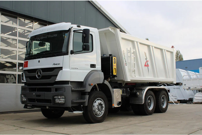 Mercedes-Benz Axor 3344 K 6x4 Tipper Truck - Istovarivač: slika 1 Mercedes-Benz Axor 3344 K 6x4 Tipper Truck - Istovarivač: slika 1