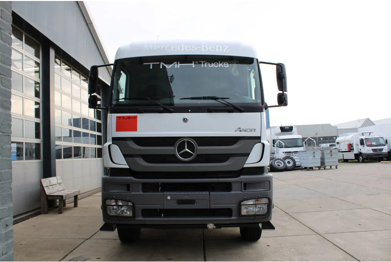 Mercedes-Benz Axor 3344 K 6x4 Tipper Truck - Istovarivač: slika 5 Mercedes-Benz Axor 3344 K 6x4 Tipper Truck - Istovarivač: slika 5