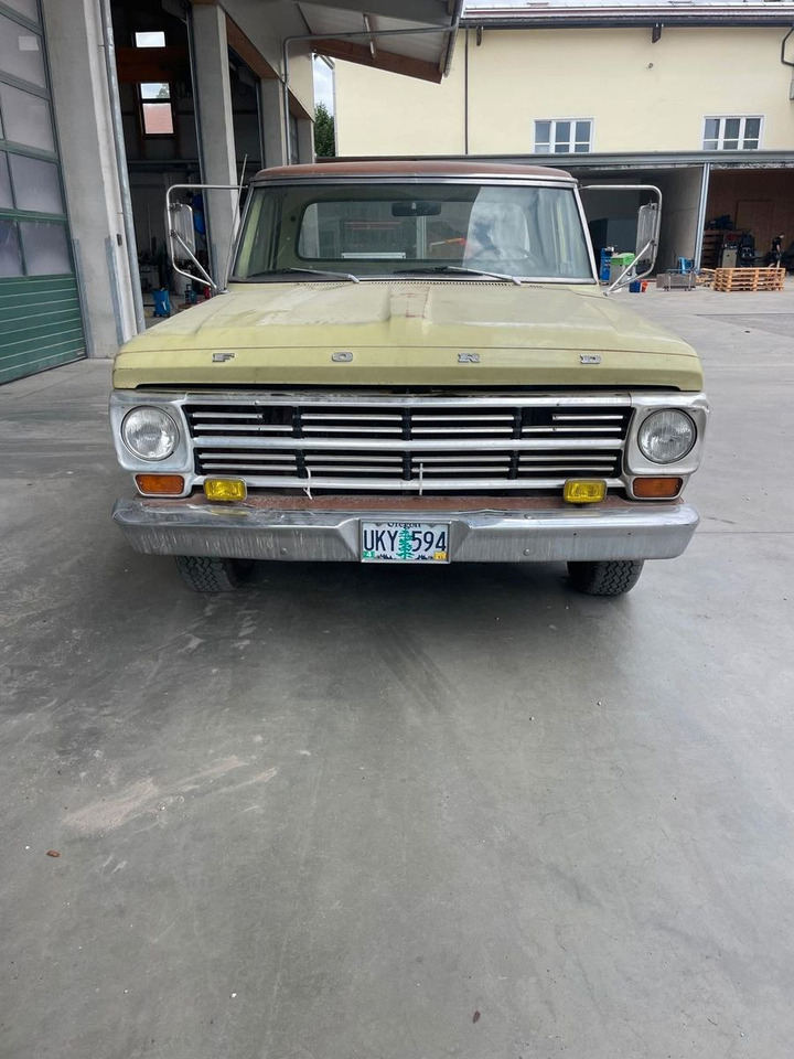 Ford F 100 - Automobil: slika 2 Ford F 100 - Automobil: slika 2