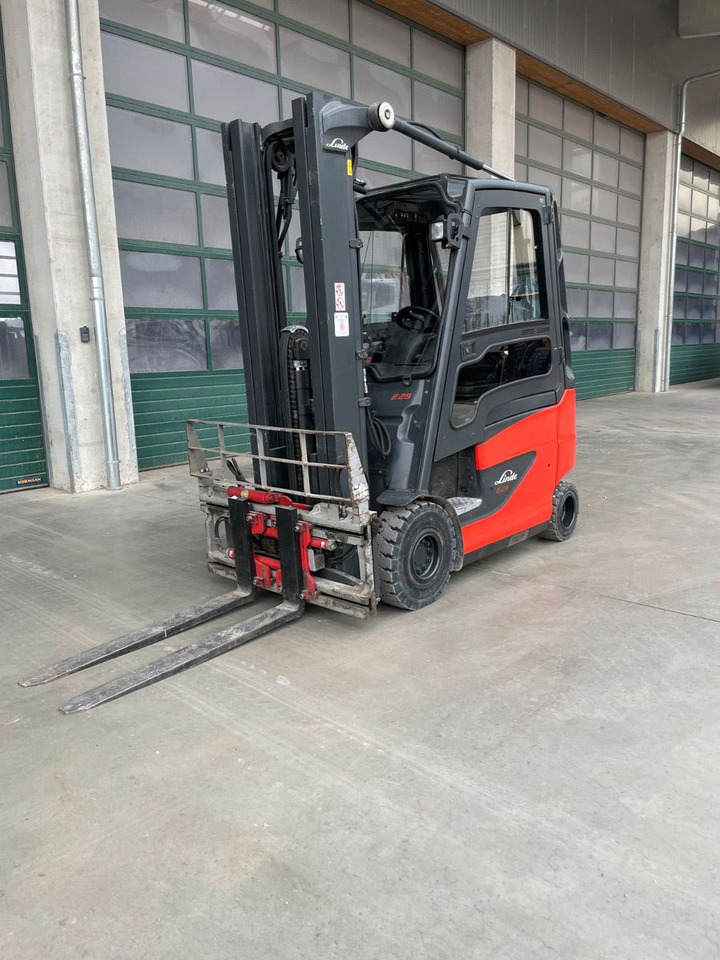 Linde E25H-01 - Električni viljuškar: slika 2 Linde E25H-01 - Električni viljuškar: slika 2