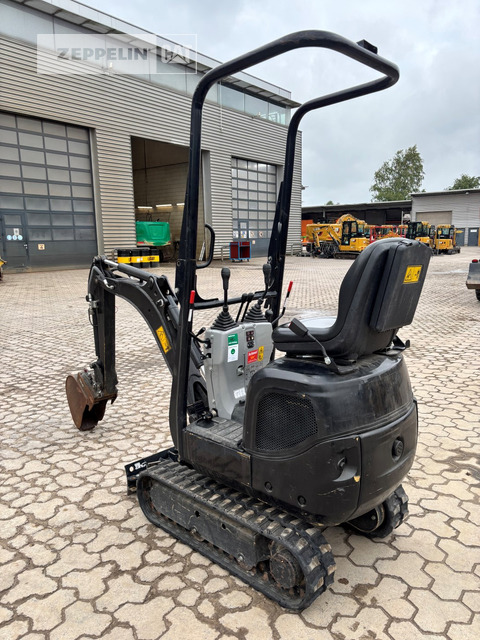 Cat 300.9D - Mini bager: slika 3 Cat 300.9D - Mini bager: slika 3