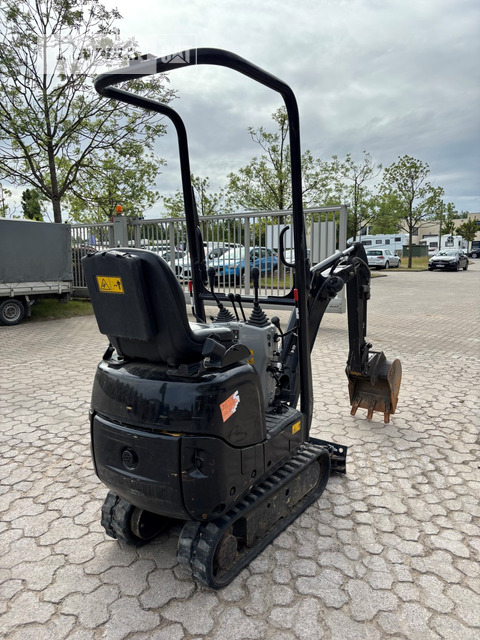 Cat 300.9D - Mini bager: slika 4 Cat 300.9D - Mini bager: slika 4