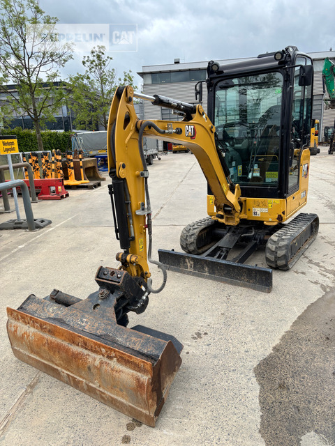 Cat 301.8-05A - Mini bager: slika 1 Cat 301.8-05A - Mini bager: slika 1