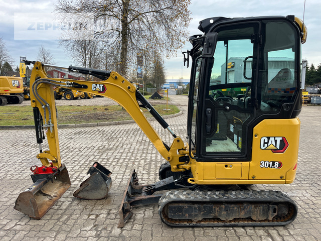 Cat 301.8-05A - Mini bager: slika 2 Cat 301.8-05A - Mini bager: slika 2