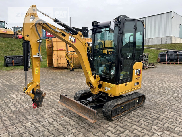 Cat 301.8-05A - Mini bager: slika 2 Cat 301.8-05A - Mini bager: slika 2