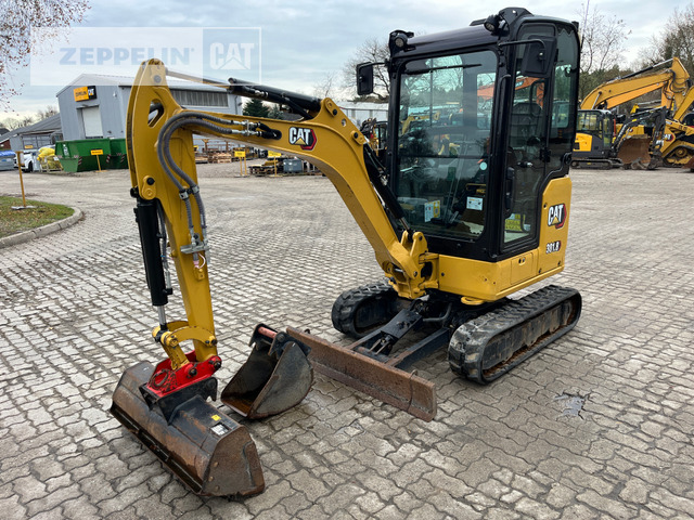 Cat 301.8-05A - Mini bager: slika 1 Cat 301.8-05A - Mini bager: slika 1