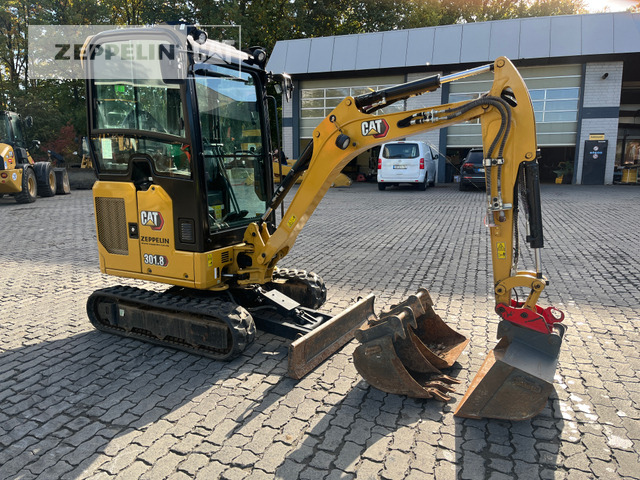 Cat 301.8-05A - Mini bager: slika 1 Cat 301.8-05A - Mini bager: slika 1