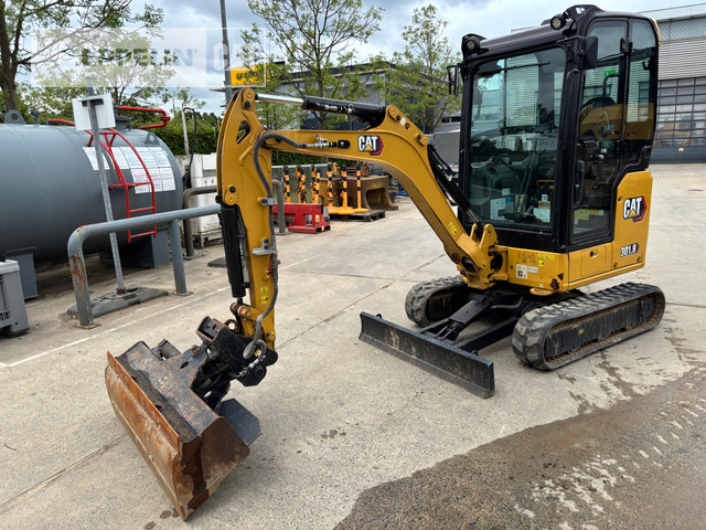 Cat 301.8-05A - Mini bager: slika 2 Cat 301.8-05A - Mini bager: slika 2