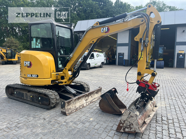 Cat 303.5ECR - Mini bager: slika 2 Cat 303.5ECR - Mini bager: slika 2