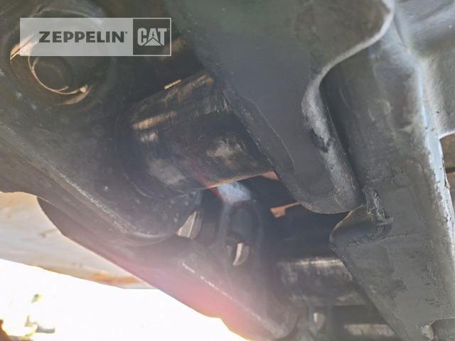 Bager guseničar Cat 390FL: slika 22