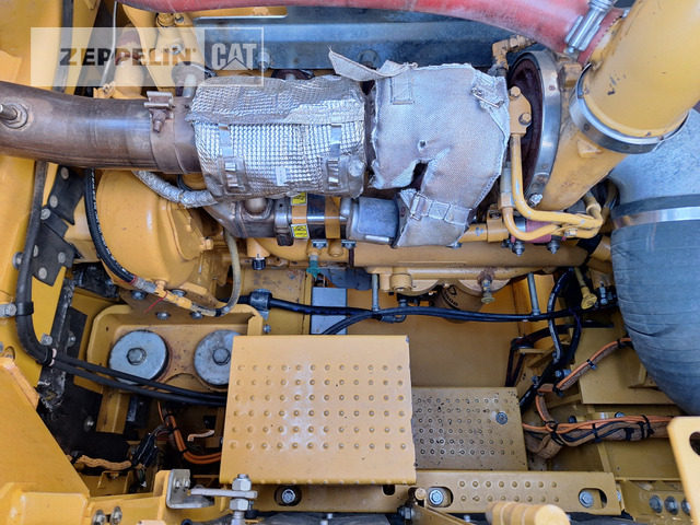 Bager guseničar Cat 390FL: slika 37