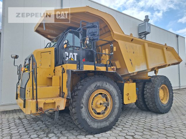 Cat 772G - Kiper sa krutom šasijom/ Kiper za kamen: slika 1 Cat 772G - Kiper sa krutom šasijom/ Kiper za kamen: slika 1