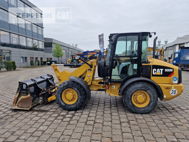 Cat 906M - Utovarivač točkaš: slika 3 Cat 906M - Utovarivač točkaš: slika 3