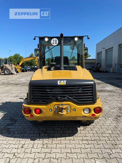 Cat 906M - Utovarivač točkaš: slika 4 Cat 906M - Utovarivač točkaš: slika 4