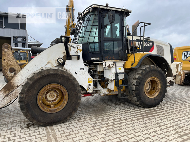 Cat 962M - Utovarivač točkaš: slika 3 Cat 962M - Utovarivač točkaš: slika 3