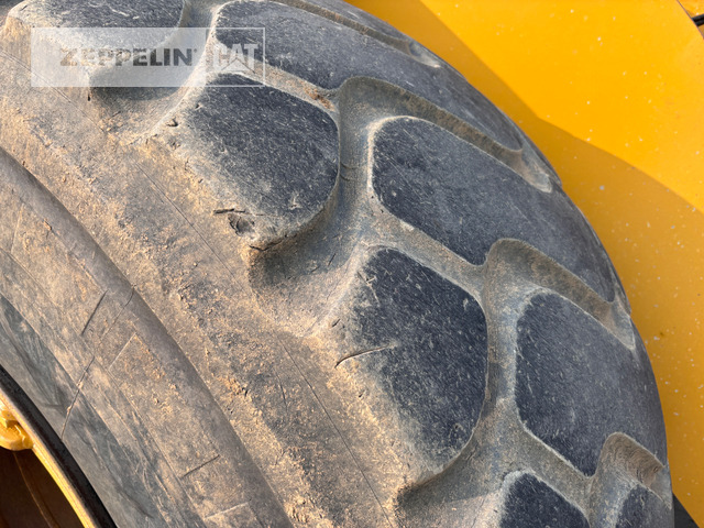 Utovarivač točkaš Cat 966MXE: slika 7 Utovarivač točkaš Cat 966MXE: slika 7