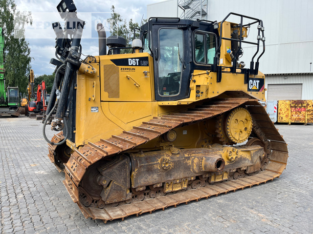 Cat D6TM - Buldožer: slika 1 Cat D6TM - Buldožer: slika 1