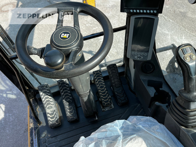 Bager točkaš Cat M318F: slika 29 Bager točkaš Cat M318F: slika 29