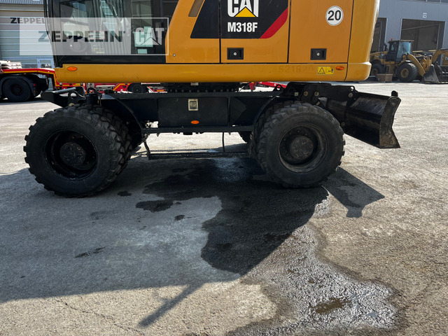 Bager točkaš Cat M318F: slika 10 Bager točkaš Cat M318F: slika 10