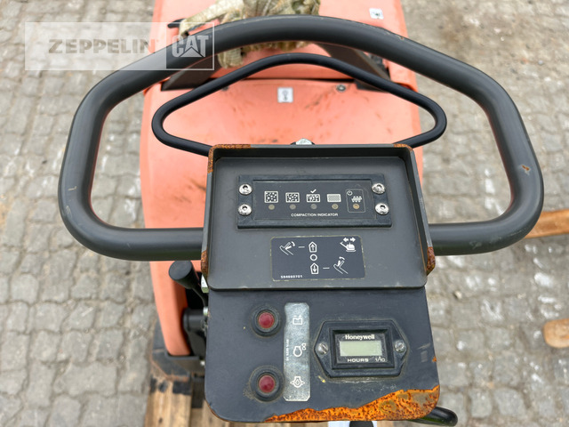 Husqvarna Husqvarna LG504 - Vibraciona ploča: slika 5 Husqvarna Husqvarna LG504 - Vibraciona ploča: slika 5