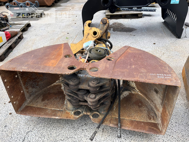 Hydraulik-Greifer-Technologie ZZ4-600 - Kašika stezaljke za Građevinska mašina: slika 4 Hydraulik-Greifer-Technologie ZZ4-600 - Kašika stezaljke za Građevinska mašina: slika 4