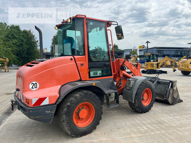 Liebherr L510 - Utovarivač točkaš: slika 4 Liebherr L510 - Utovarivač točkaš: slika 4