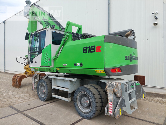 Sennebogen 818 - Bager za obradu otpada/ Industrije: slika 3 Sennebogen 818 - Bager za obradu otpada/ Industrije: slika 3