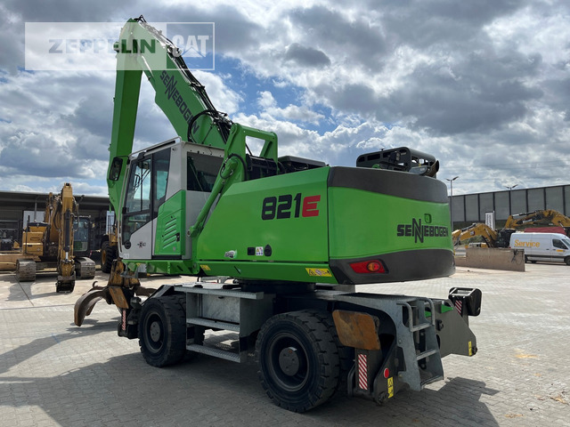 Sennebogen 821E - Bager za obradu otpada/ Industrije: slika 3 Sennebogen 821E - Bager za obradu otpada/ Industrije: slika 3