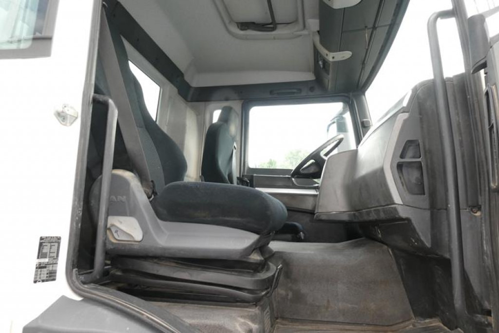 MAN TG-S 32.400 8x4 BB Betonmischer Stetter - Kamion: slika 2 MAN TG-S 32.400 8x4 BB Betonmischer Stetter - Kamion: slika 2