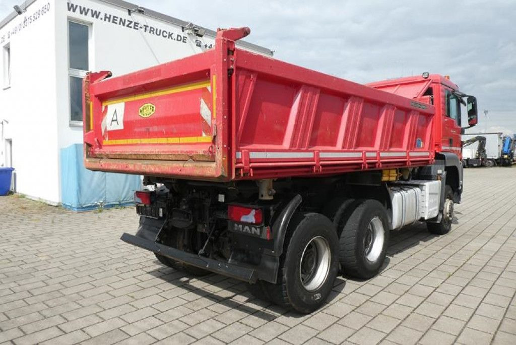 MAN TG-S 26.440 6x6 3-Achs Allradkipper Meiller - Istovarivač: slika 4 MAN TG-S 26.440 6x6 3-Achs Allradkipper Meiller - Istovarivač: slika 4
