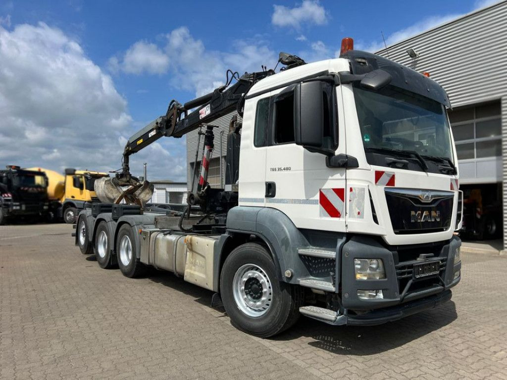 MAN TG-S 35.480 8x4 BL Abrollkipper mit Kran Penz-15 - Kamion sa dizalicom: slika 2 MAN TG-S 35.480 8x4 BL Abrollkipper mit Kran Penz-15 - Kamion sa dizalicom: slika 2
