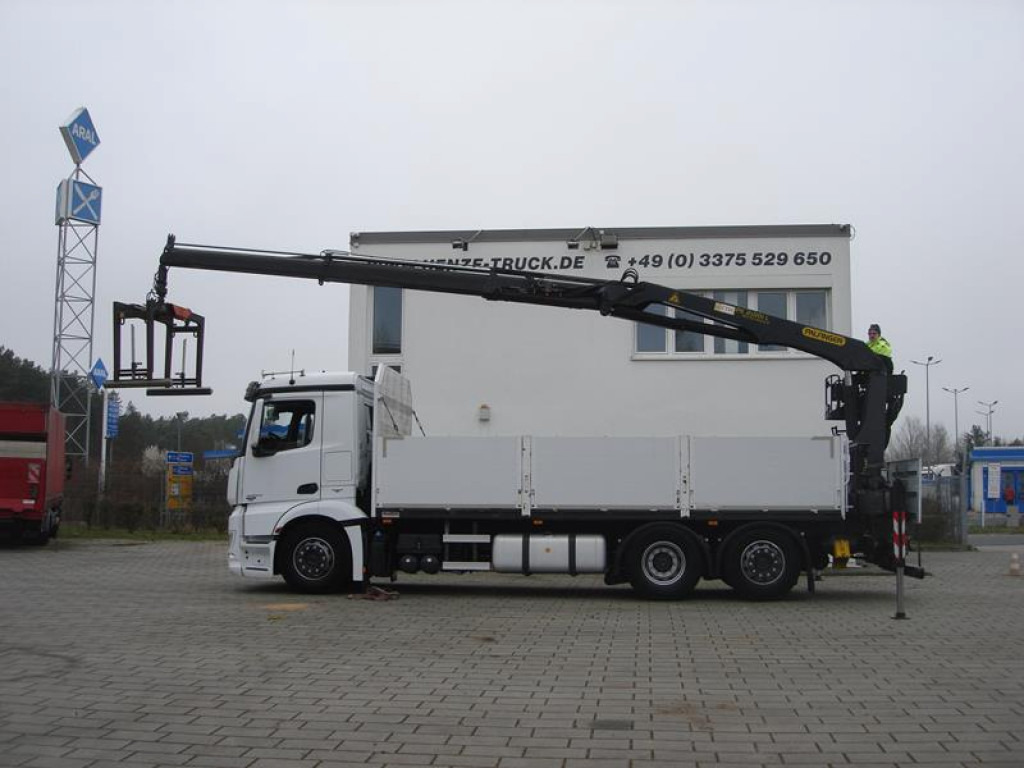 Kamion sa tovarnim sandukom, Kamion sa dizalicom MERCEDES-BENZ Antos 2543 L 6x2 Pritsche Heckkran: slika 13