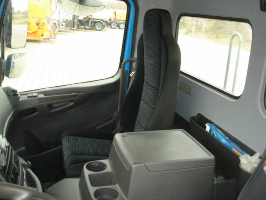MERCEDES-BENZ Atego 1524 K Absetzkipper TOP +Funkfernbed. - Kamion za utovaranje kontejnera: slika 5 MERCEDES-BENZ Atego 1524 K Absetzkipper TOP +Funkfernbed. - Kamion za utovaranje kontejnera: slika 5