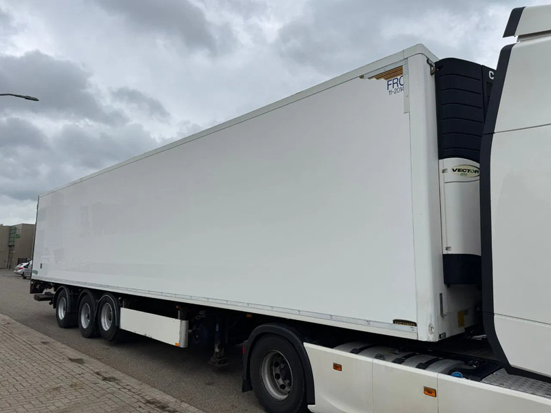 Pacton koelvriesoplegger 3 asser met carrier vector koelmachine, stuuras.. - Poluprikolica hladnjače: slika 2 Pacton koelvriesoplegger 3 asser met carrier vector koelmachine, stuuras.. - Poluprikolica hladnjače: slika 2
