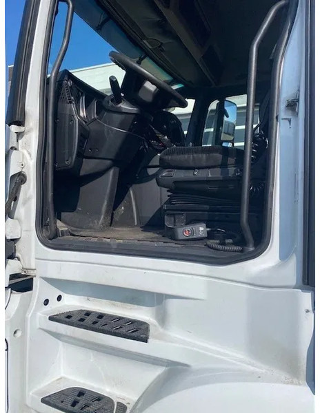 Mercedes-Benz Actros 1845 ls BREDE EN HOGE cabine, euro 6, mot approval - Tegljač: slika 5 Mercedes-Benz Actros 1845 ls BREDE EN HOGE cabine, euro 6, mot approval - Tegljač: slika 5