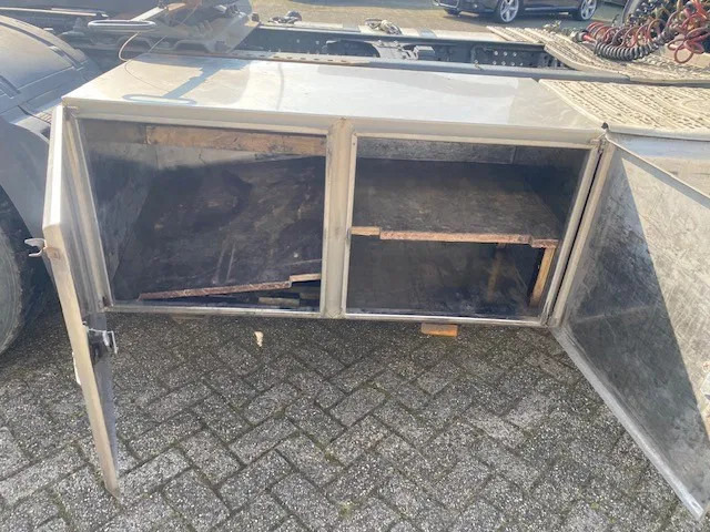 Tegljač Mercedes-Benz Actros 1845 ls BREDE EN HOGE cabine, euro 6, mot approval: slika 8 Tegljač Mercedes-Benz Actros 1845 ls BREDE EN HOGE cabine, euro 6, mot approval: slika 8