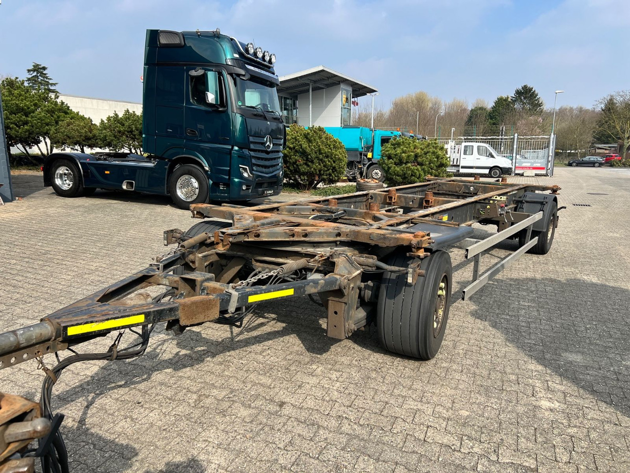 Krone AZ Lafette BDF-DB07L 445/45/19,5 TÜV Jan/26 - Prikolica za prevoz kontejnera/ Prikolica sa promenjivim sandukom: slika 4 Krone AZ Lafette BDF-DB07L 445/45/19,5 TÜV Jan/26 - Prikolica za prevoz kontejnera/ Prikolica sa promenjivim sandukom: slika 4