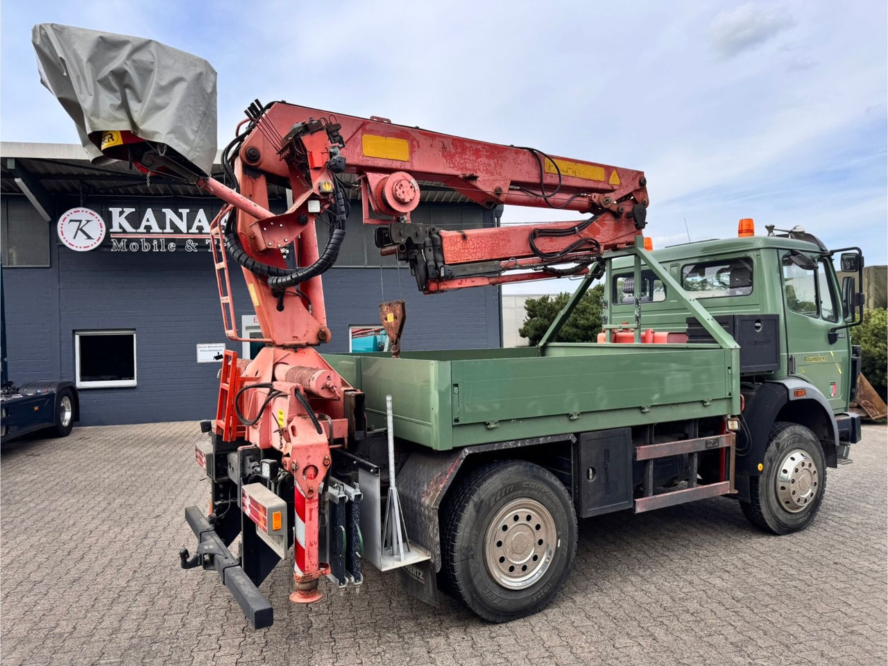 Mercedes-Benz 1417 AK Allrad Palfinger Montagekran 17,7m 64TKM - Kamion sa dizalicom: slika 5 Mercedes-Benz 1417 AK Allrad Palfinger Montagekran 17,7m 64TKM - Kamion sa dizalicom: slika 5