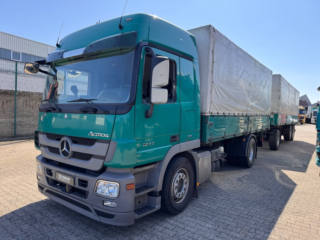 Mercedes-Benz 1844 Actros MP3 3-SeitenKipper Getreide Pritsche - Istovarivač: slika 5 Mercedes-Benz 1844 Actros MP3 3-SeitenKipper Getreide Pritsche - Istovarivač: slika 5