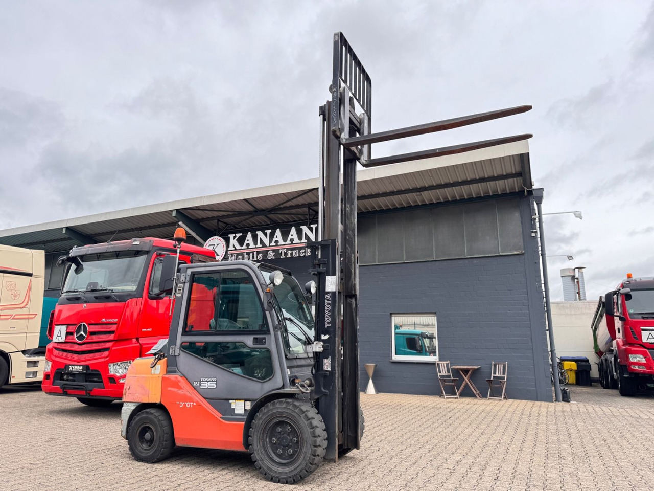 Toyota Tonero 35 Diesel Stapler 3.274h Sideshift - Dizel viljuškar: slika 3 Toyota Tonero 35 Diesel Stapler 3.274h Sideshift - Dizel viljuškar: slika 3