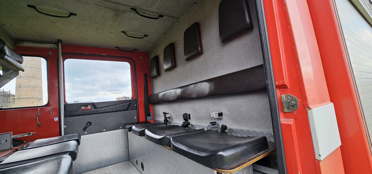 Vatrogasni kamion MAN 12.232 Feuerwehr Firetruck Autobomba: slika 17