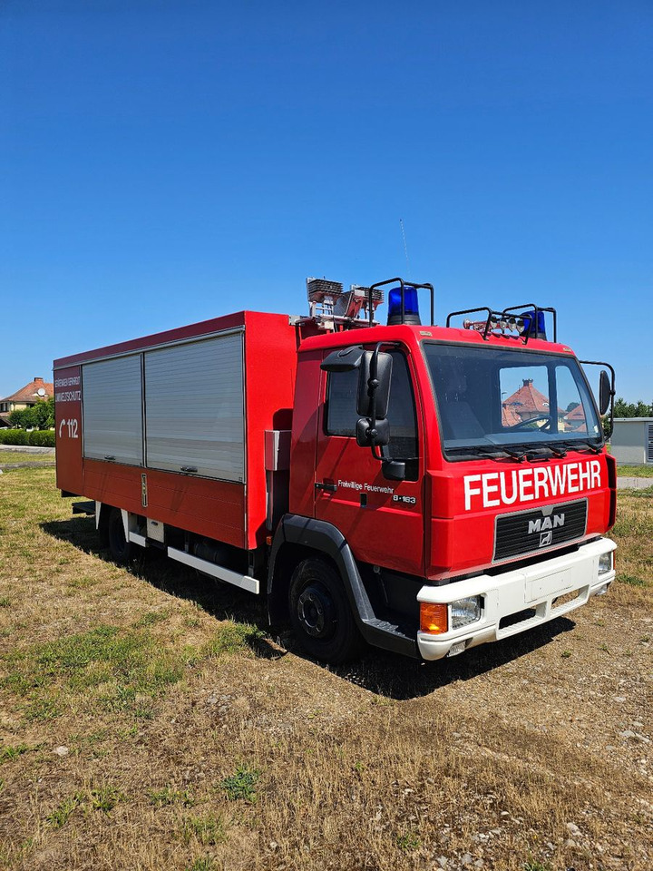 MAN 8.163 L2000 Feuerwehr GW G - Vatrogasni kamion: slika 1 MAN 8.163 L2000 Feuerwehr GW G - Vatrogasni kamion: slika 1