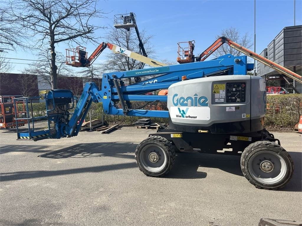 Genie Z-45/25XC (3204) - Zglobna platforma: slika 5 Genie Z-45/25XC (3204) - Zglobna platforma: slika 5