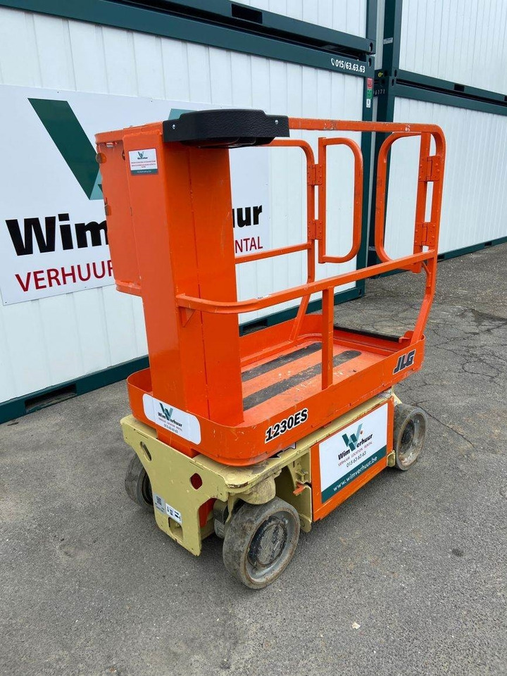 JLG 1230 ES (10150) - Lift u obliku makaza: slika 2 JLG 1230 ES (10150) - Lift u obliku makaza: slika 2