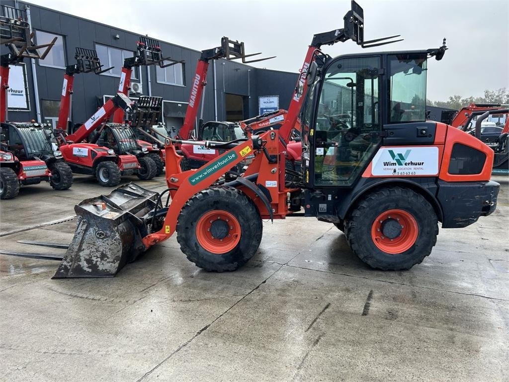 Kubota R070 (6678) - Zglobni utovarivač: slika 1 Kubota R070 (6678) - Zglobni utovarivač: slika 1